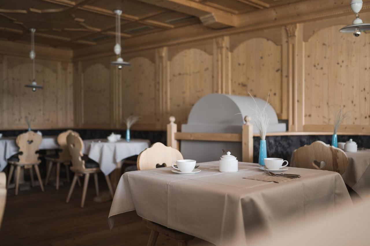 Hotel Landsitz Stroblhof Tirolo Esterno foto