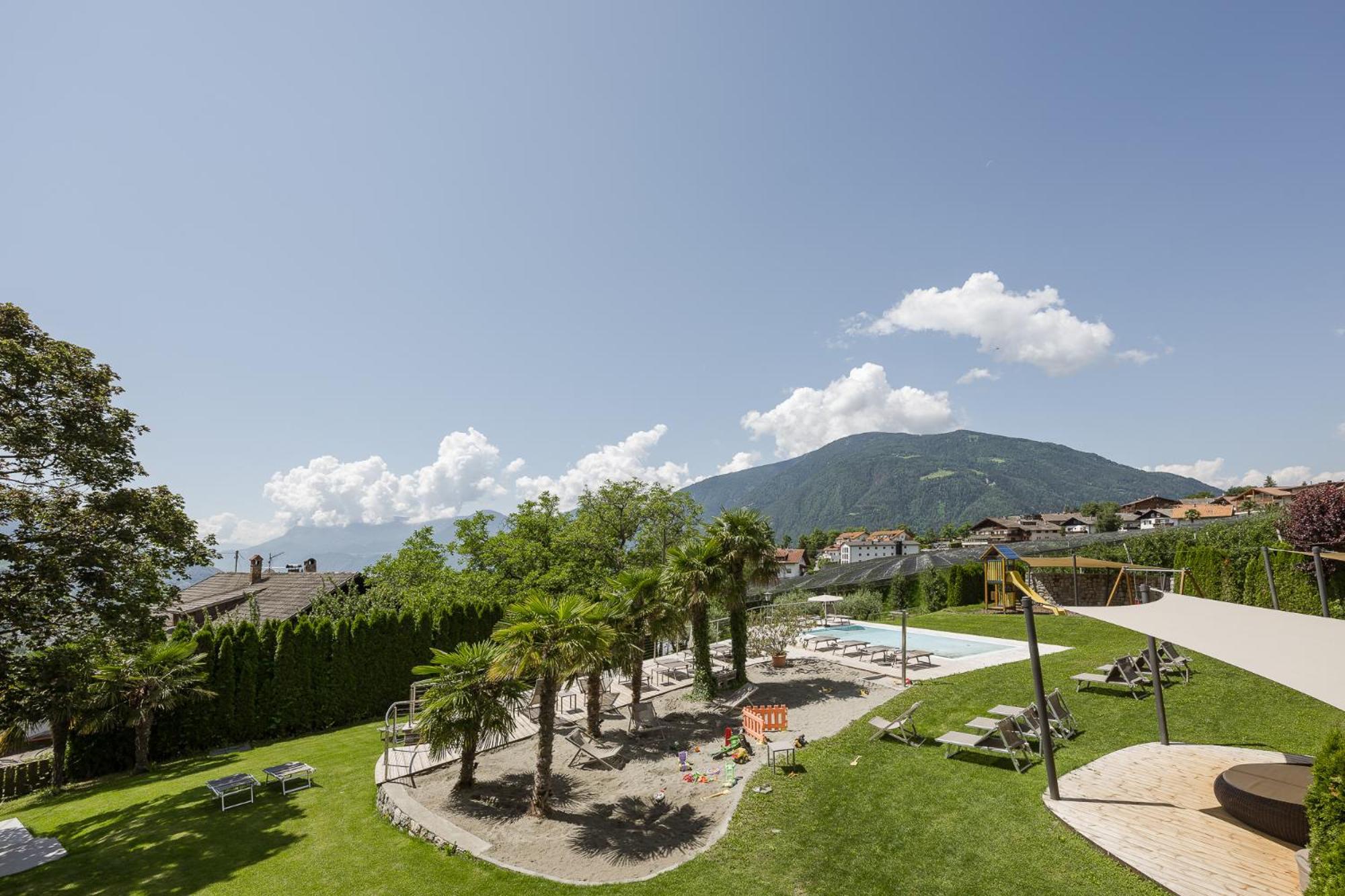Hotel Landsitz Stroblhof Tirolo Esterno foto