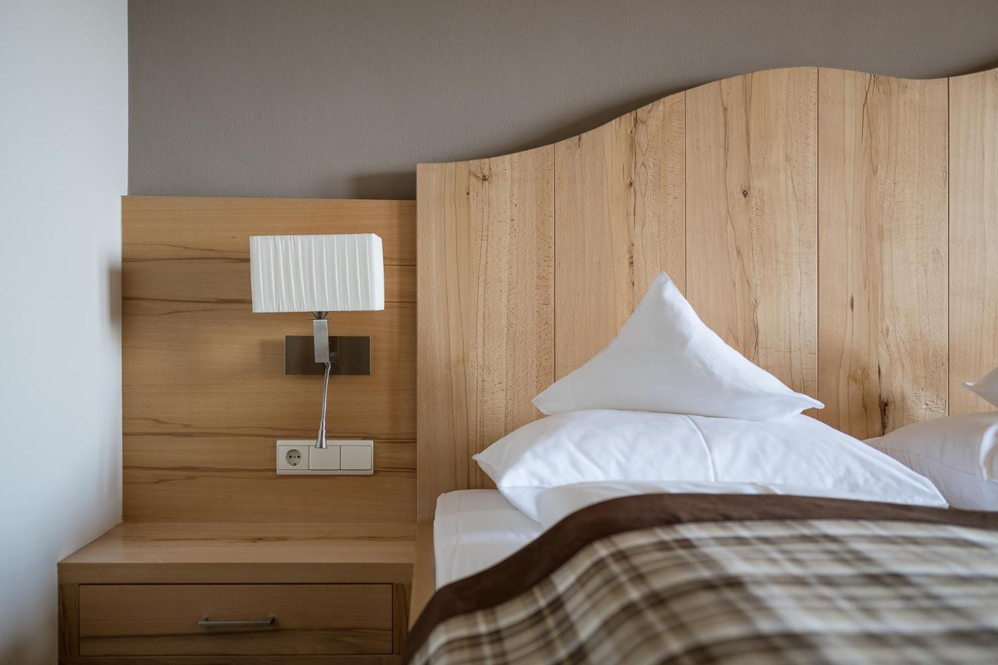 Hotel Landsitz Stroblhof Tirolo Esterno foto